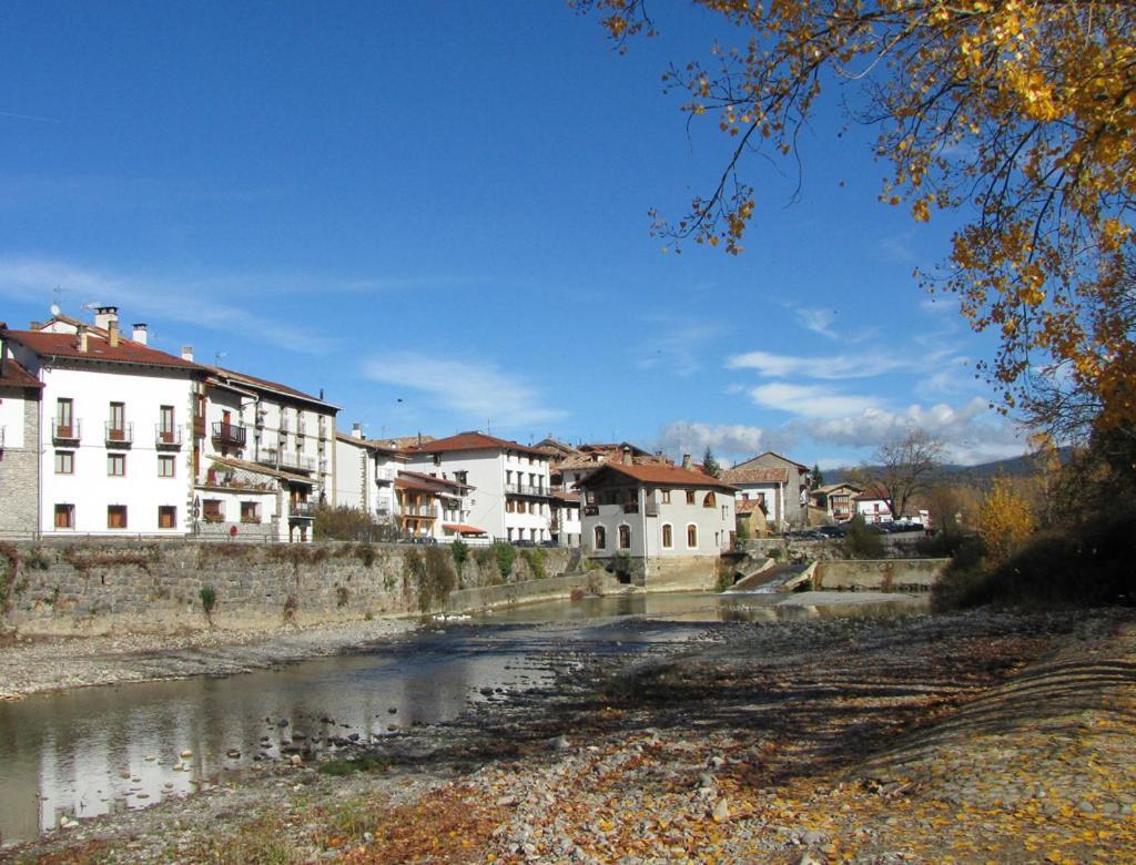 Casa Rural Urandi I Burgui 외부 사진
